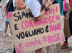 FemVa sfila in centro di Varese contro la violenza di genere