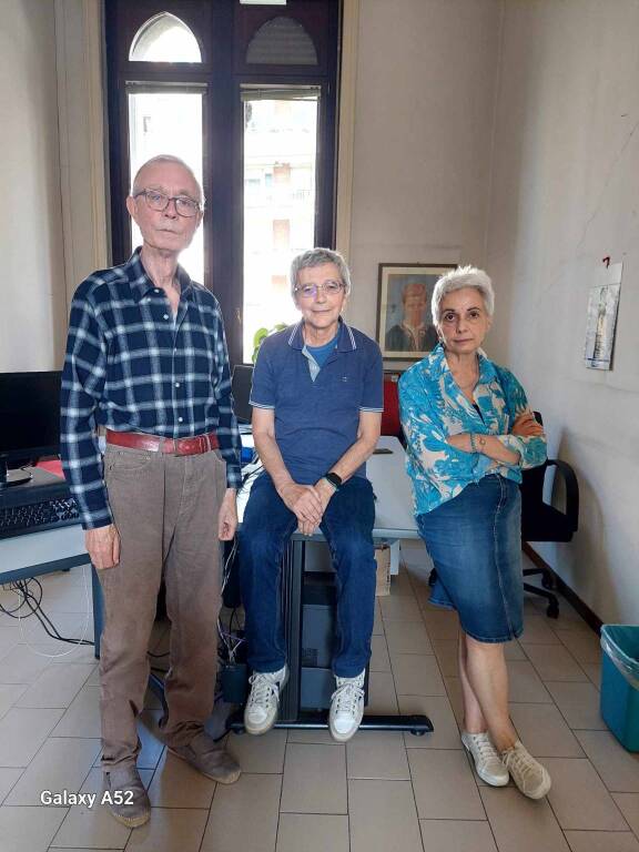 Festeggiamenti in Comune a Legnano per tre neo-pensionati