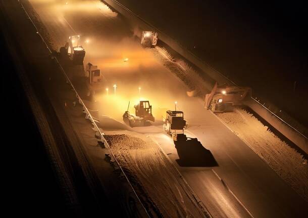 lavori autostrada notte