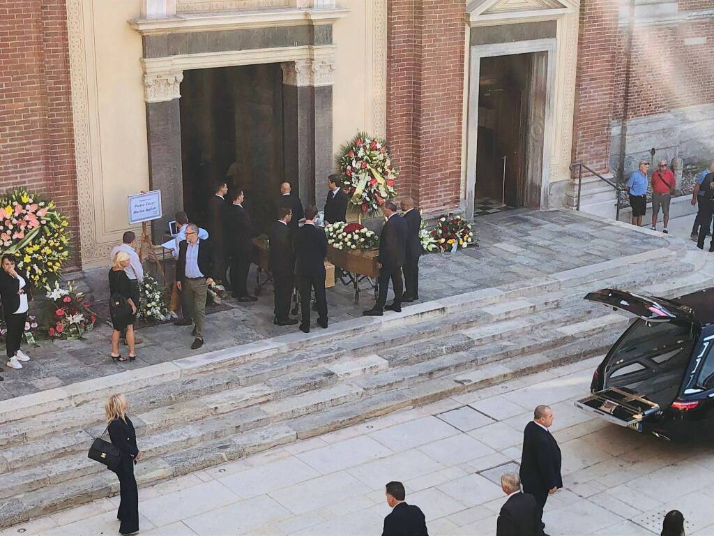 I funerali di Pietro Cozzi e Marisa Agliati a Legnano
