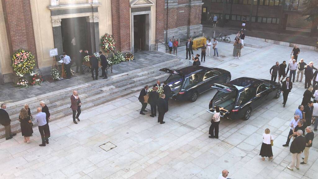 I funerali di Pietro Cozzi e Marisa Agliati a Legnano