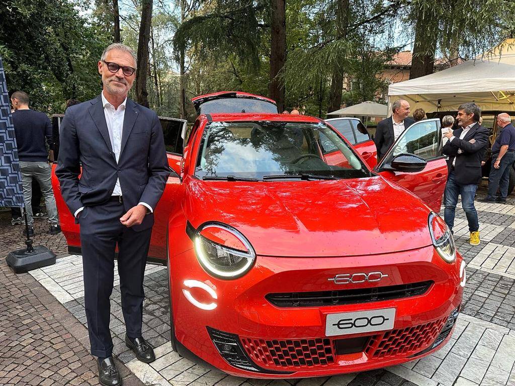 Il Gruppo Ceriani festeggia 100 anni a Villa Jucker e presenta la nuova Fiat 600
