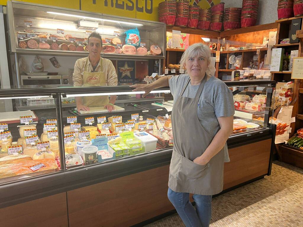 Il negozio Vegé di Ispra compie 60 anni 
