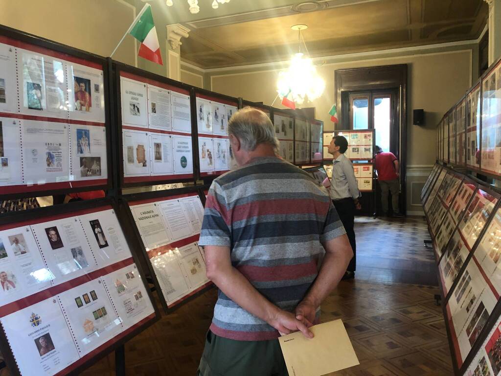 In Famiglia Legnanese mostra filatelica