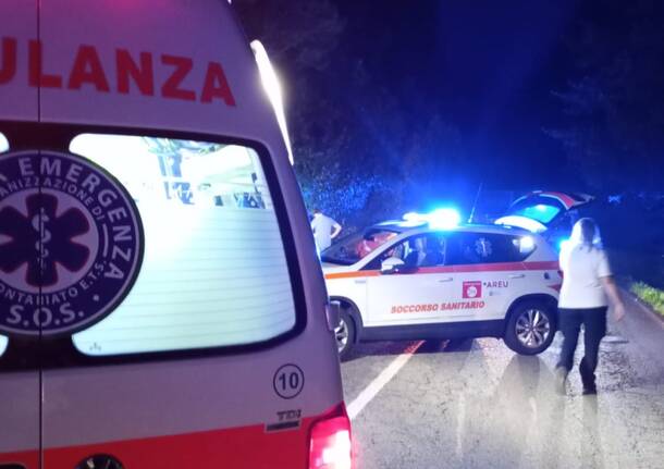 incidente luino ambulanza