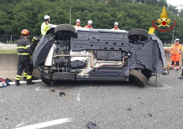 incidente vergiate autostrada