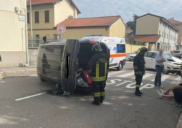incidente via Montebello Legnano