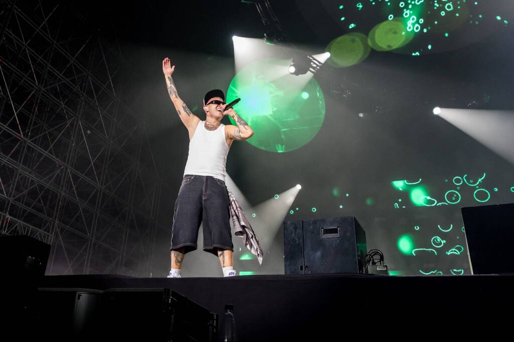 Lazza in concerto al Mediolanum Forum di Milano 