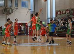 Legnano sfida Brianza Casa Basket a Bernareggio