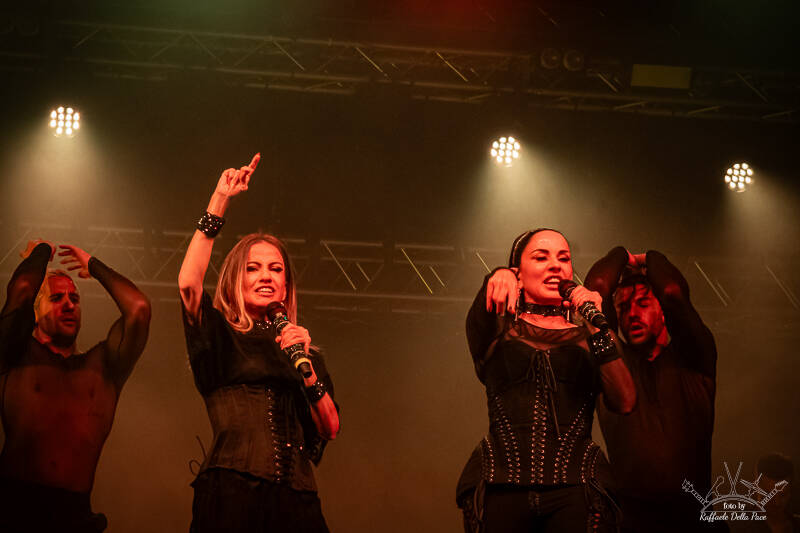 Paola e Chiara in concerto al Circolo Magnolia di Milano 