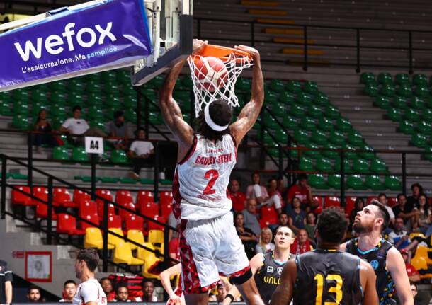 Trofeo Lombardia: Openjobmetis Varese – Vanoli Cremona 105-101