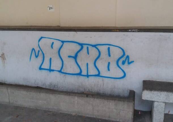 vandali comerio