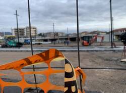 Arriva l’asfalto in piazzale Kennedy, riapertura più vicina