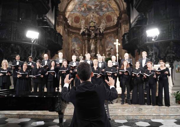 Artisti del Coro del Teatro alla Scala: il concerto promosso da Varese per l’Oncologia