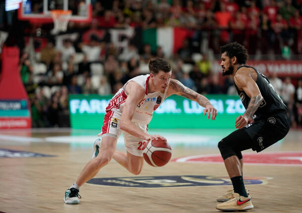 Openjobmetis Varese - Dolomiti Energia Trento 84-85