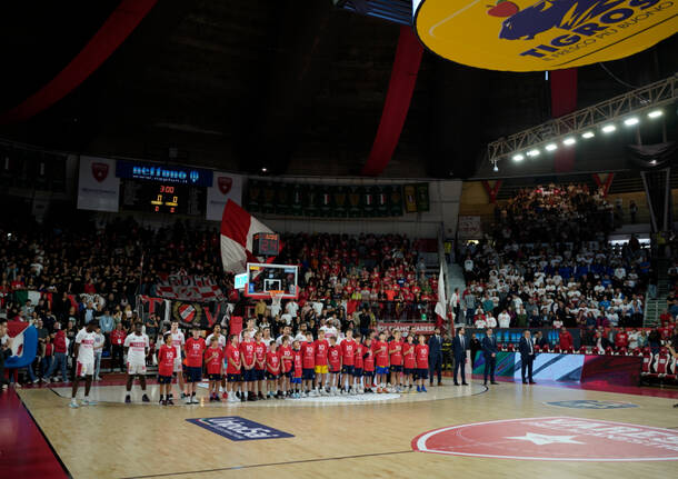 Openjobmetis Varese – Dolomiti Energia Trento 84-85