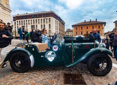 Criterium automobilistico auto storiche a Gallarate