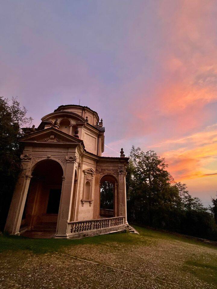 Il sacro Monte all'alba