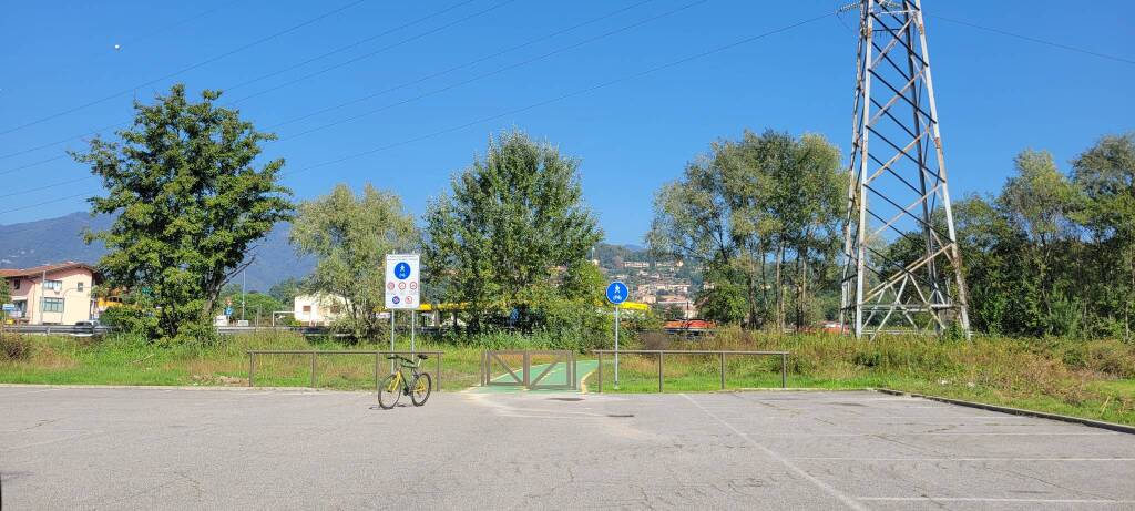Inaugurato il nuovo tratto della ciclopedonale tra Besozzo/Caravate