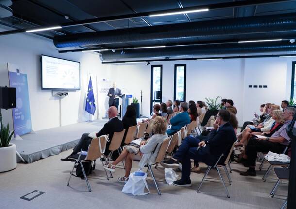 I dirigenti delle scuole del Varesotto in visita al JRC di Ispra