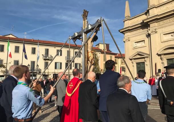 La festa del Trasporto riempie la piazza di Saronno