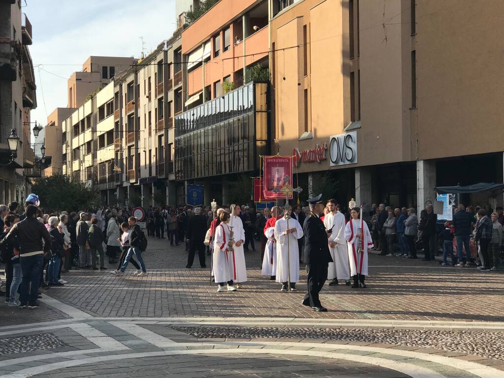 La festa del Trasporto riempie la piazza di Saronno