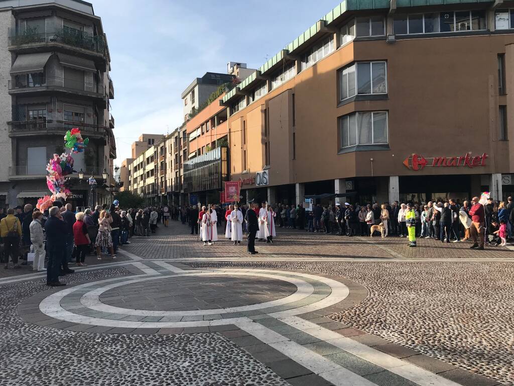 La festa del Trasporto riempie la piazza di Saronno