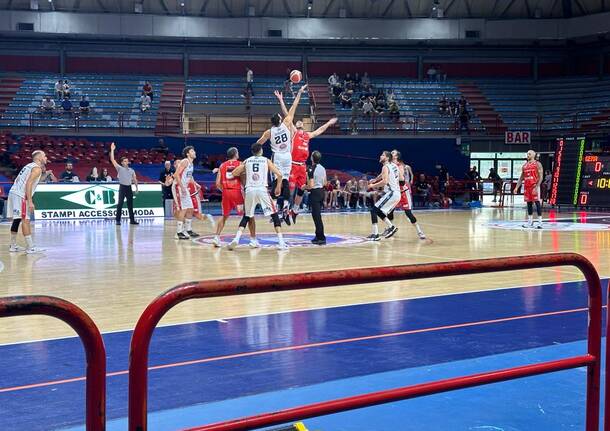 Legnano Basket a Montecatini per sfidare Gema 