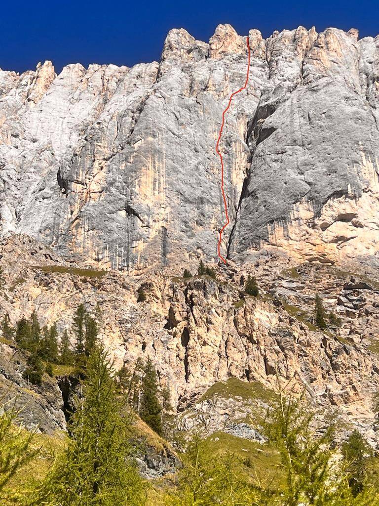 Matteo Della Bordella e Iris Bielli liberano "Madre roccia", nuova via alpinistica sulla Marmolada