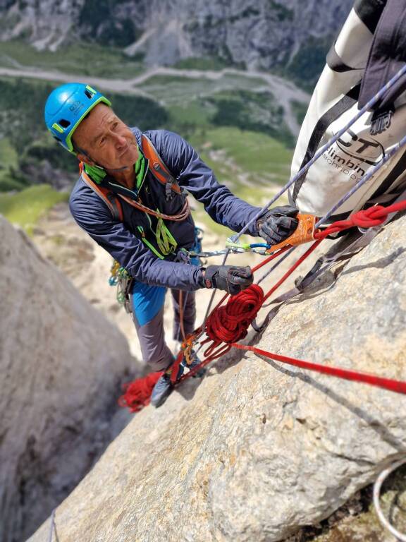 Matteo Della Bordella e Iris Bielli liberano "Madre roccia", nuova via alpinistica sulla Marmolada