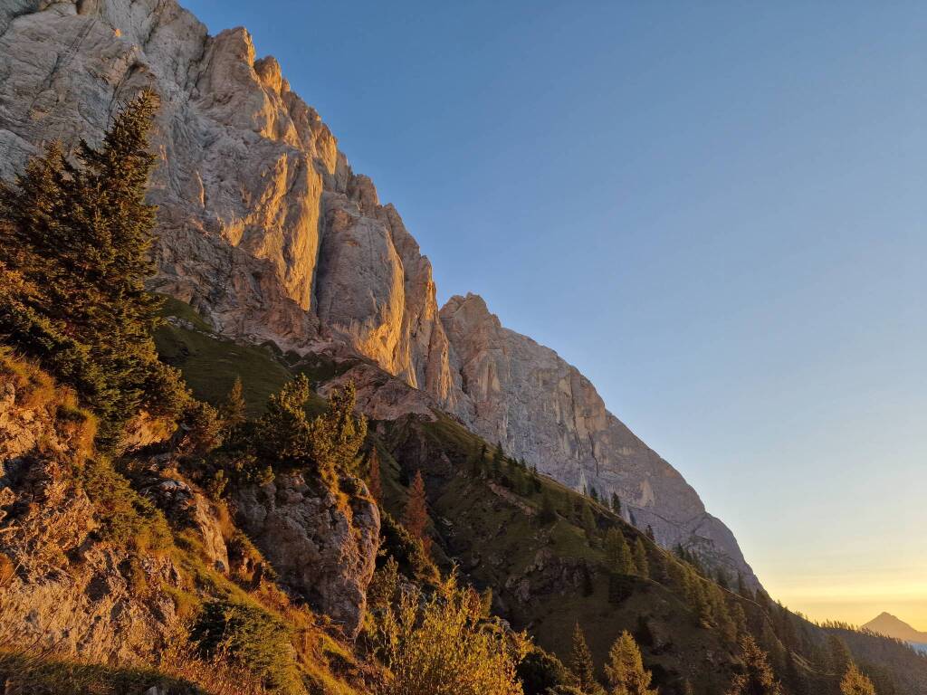 Matteo Della Bordella e Iris Bielli liberano "Madre roccia", nuova via alpinistica sulla Marmolada