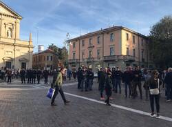 Presidio anarchico in piazza a Saronno per la causa Palestinese 
