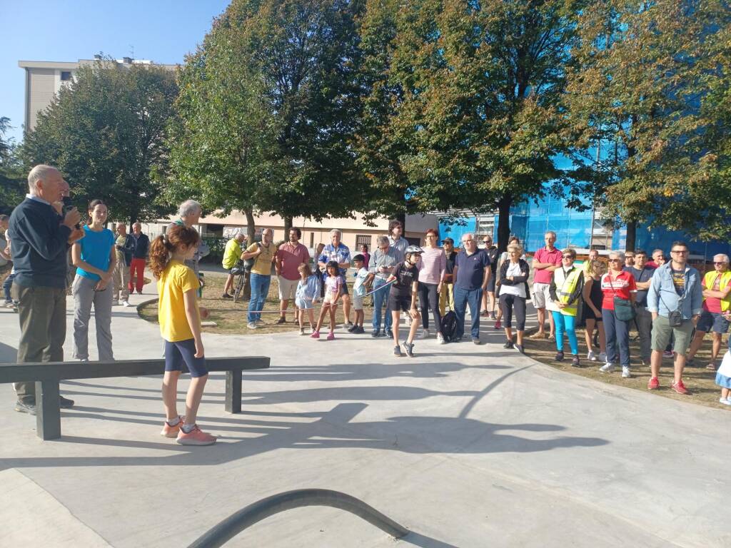 Saronno inaugura il nuovo volto dello skatepark del quartiere Matteotti