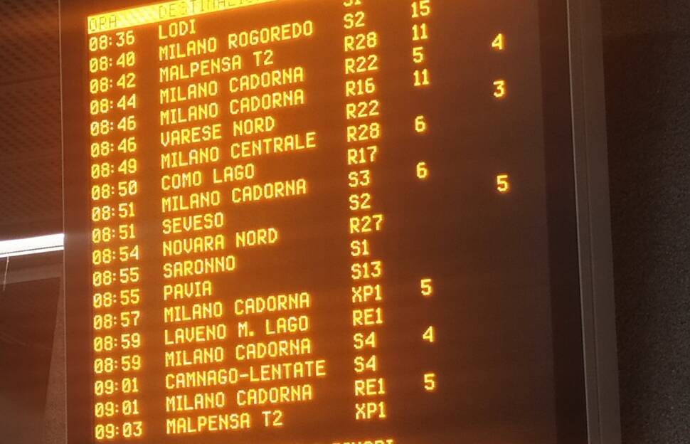 treni ritardo