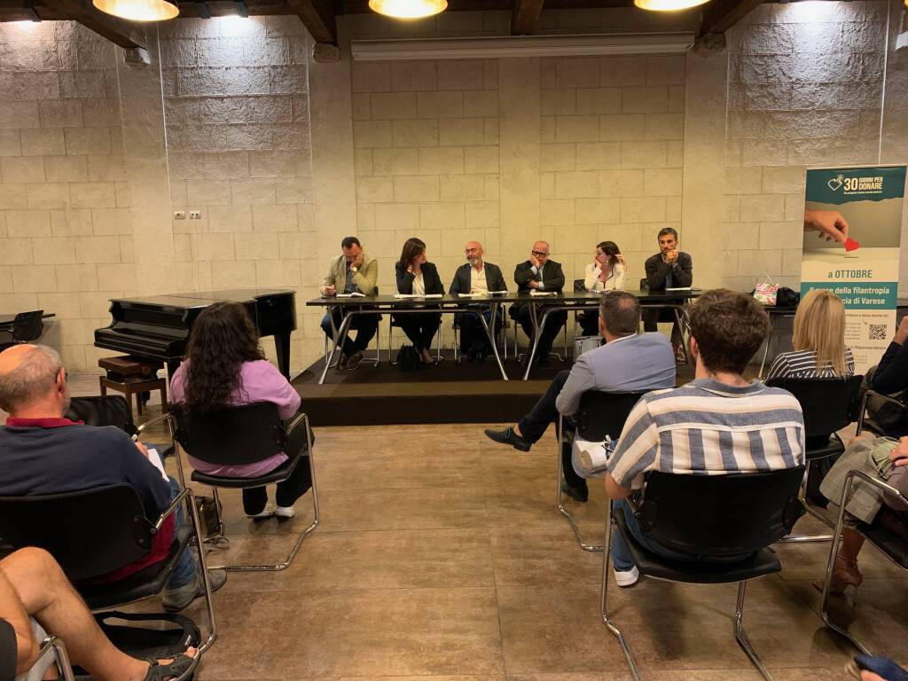 Varese - Incontro del Pd sulla direttiva europea "Case green"