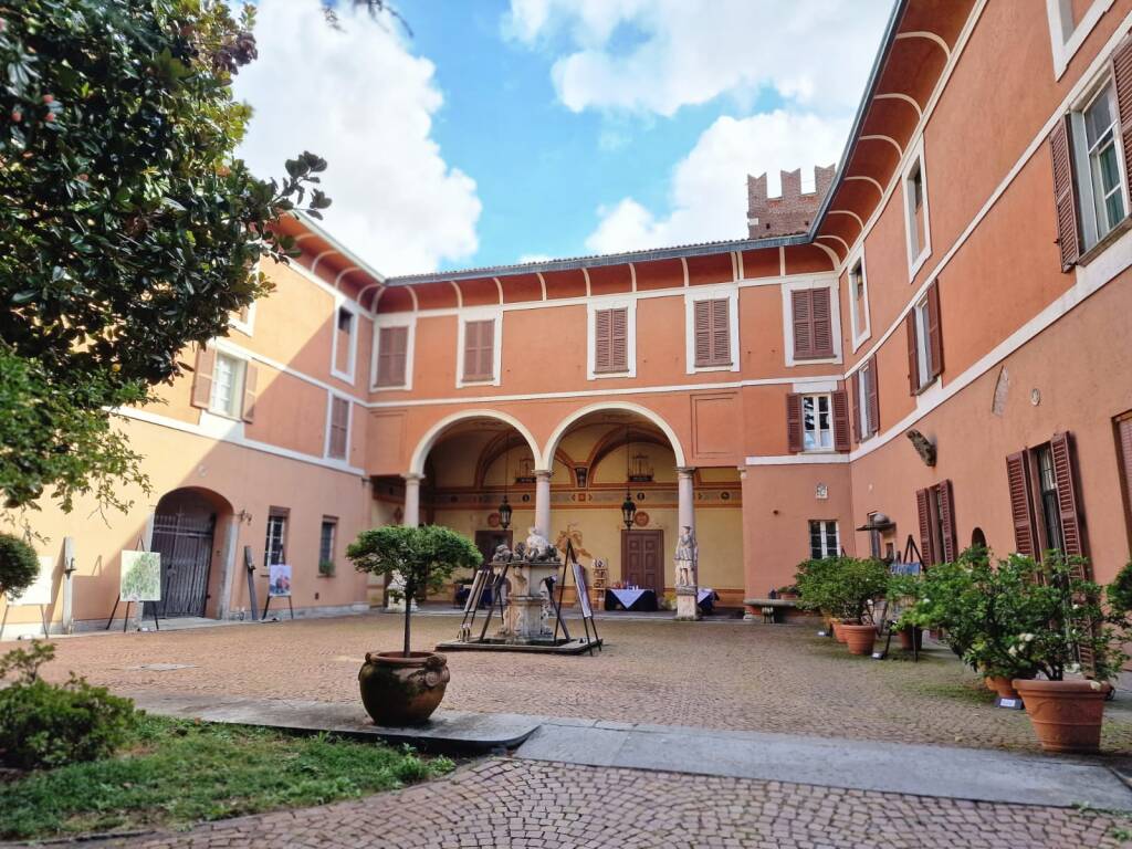 Vino al Castello Crenna 