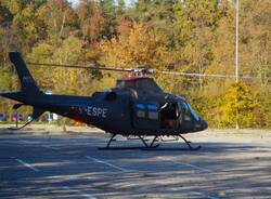 Al museo Agusta la Befana arriva su un elicottero Aw109