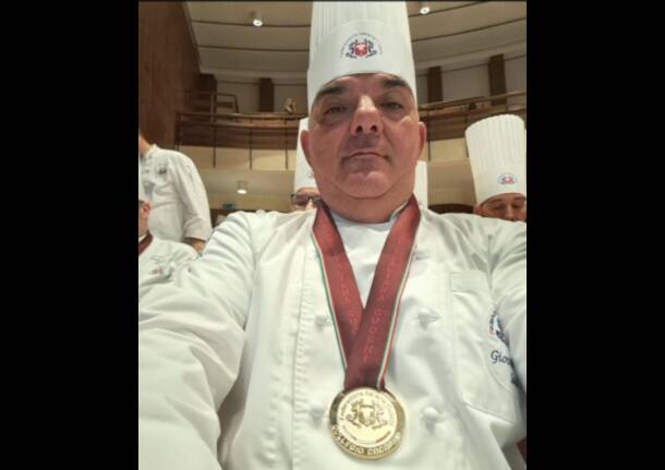 Allo chef di Busto Garolfo Giovanni Saulle il collare Collegio Cocorum