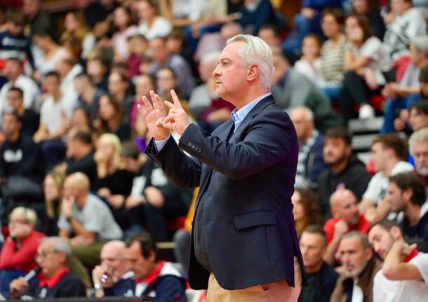 Basket Legnano sfida Piacenza in casa 