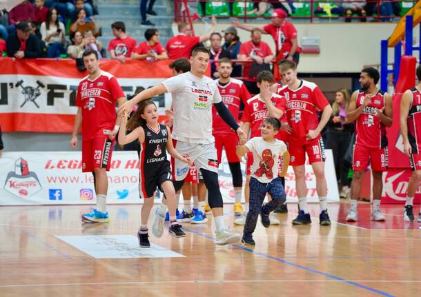 Basket Legnano sfida Piacenza in casa 