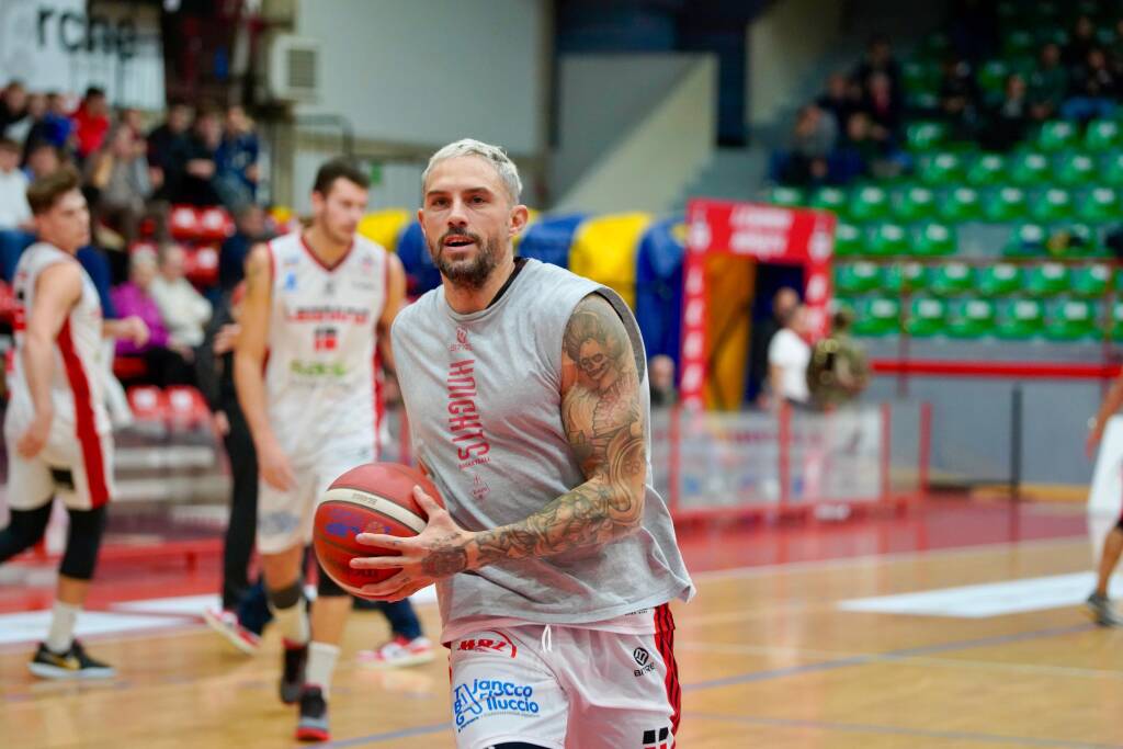 Basket Legnano sfida Piacenza in casa 