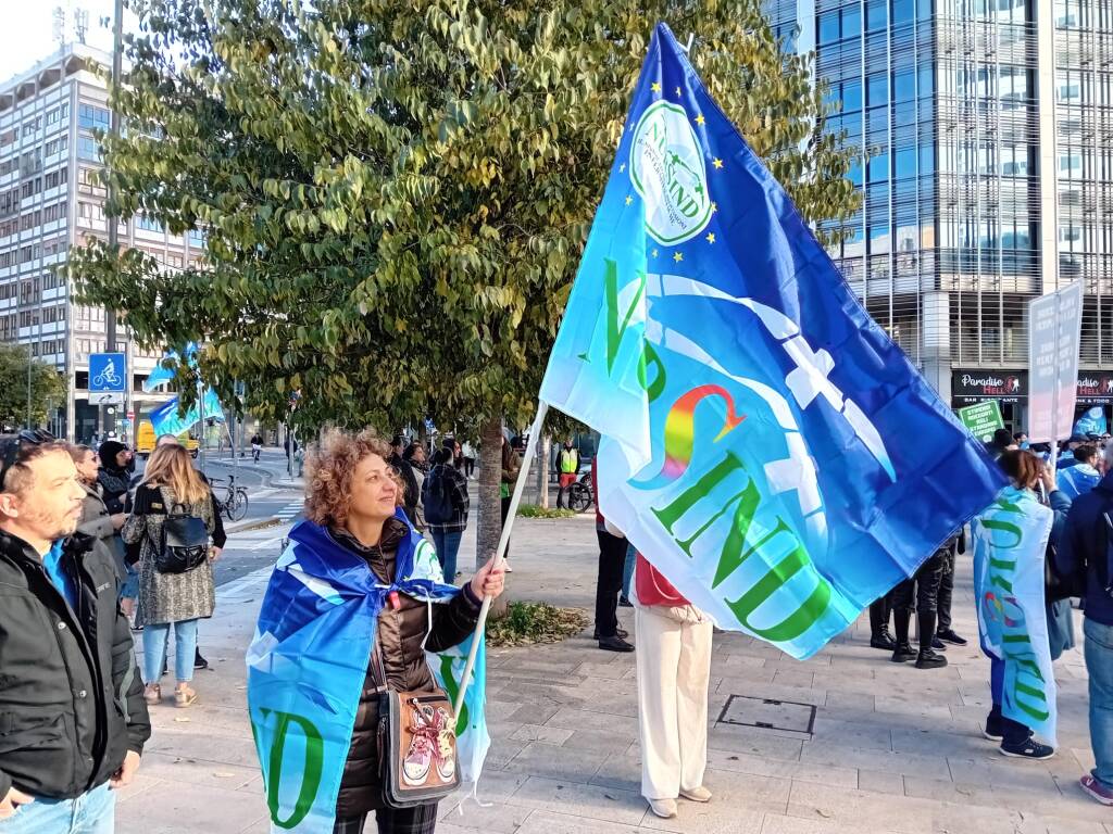 Infermieri di Legnano in sciopero a Milano: «Senza di noi gli Ospedali si fermano»