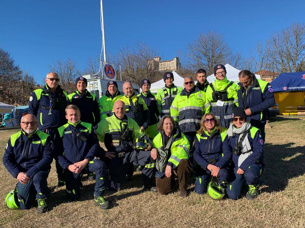 La protezione civile in festa ad Angera 