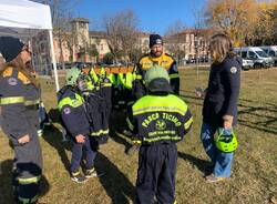 La protezione civile in festa ad Angera 