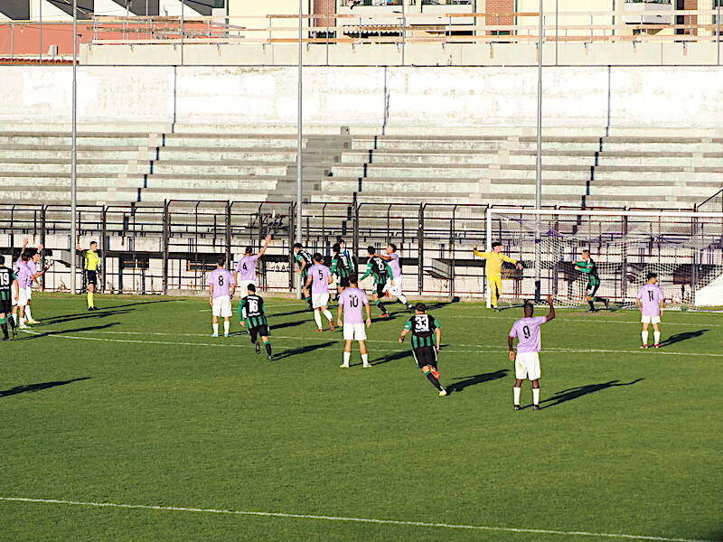 Legnano vince in rimonta e batte la Castellanzese 