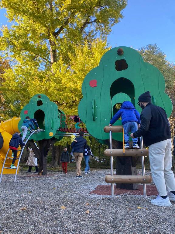 Nuovo parco giochi a Varese