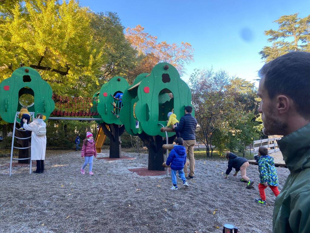 Nuovo parco giochi a Varese