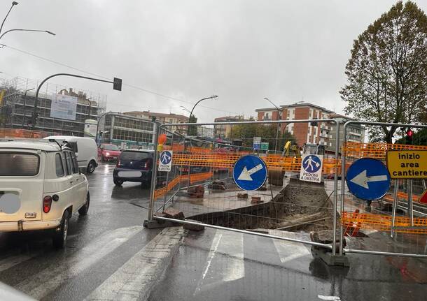 Si allarga il cantiere in via sant'imerio
