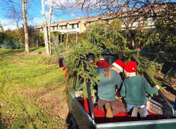 babbo natale in ape car a lissago