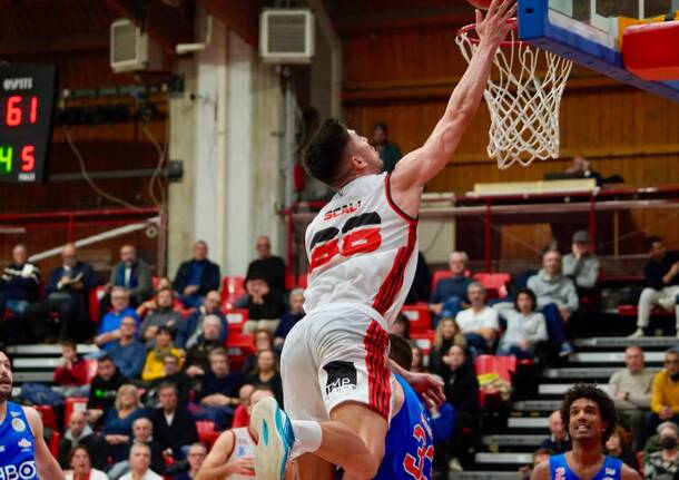 Basket: Legnano sfida Herons Montecatini al Pala Borsani di Castellanza